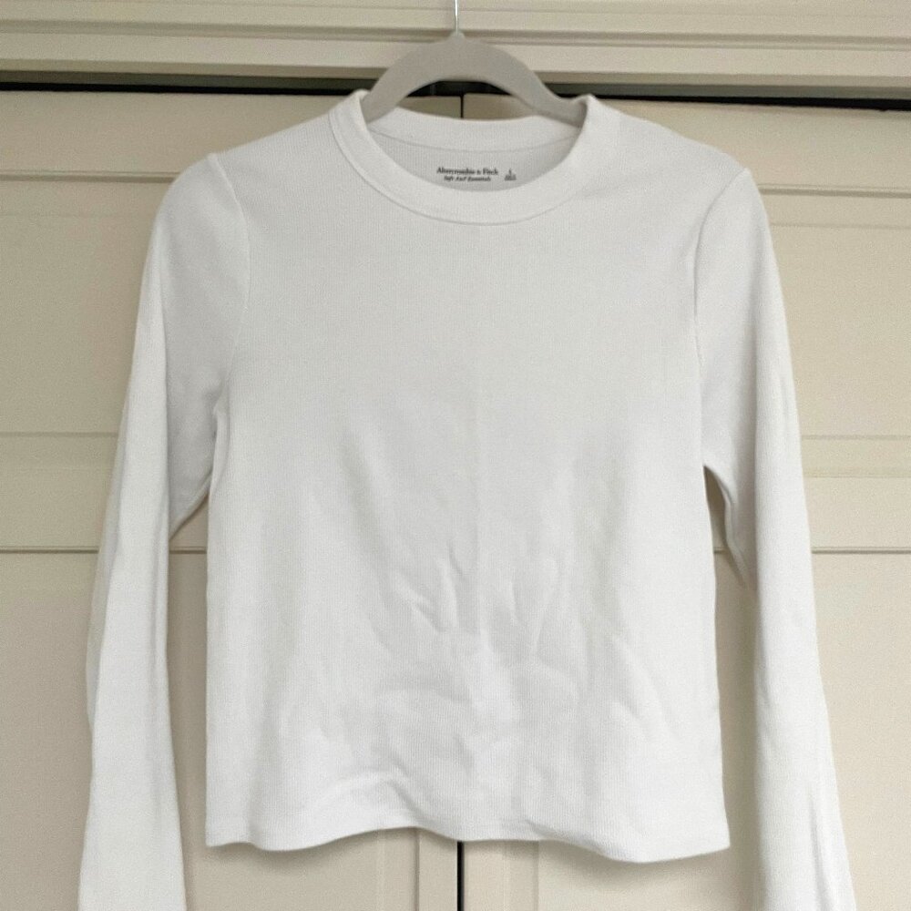 Abercrombie Essentials Long-Sleeve Ribbed Crew Top - Size L - White